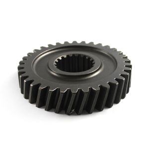 Hydraulic Pump Transmission Gear Compatible with Hitachi EX200-3 EX200-5 Models (Part Numbers: 3063843, 3100994)